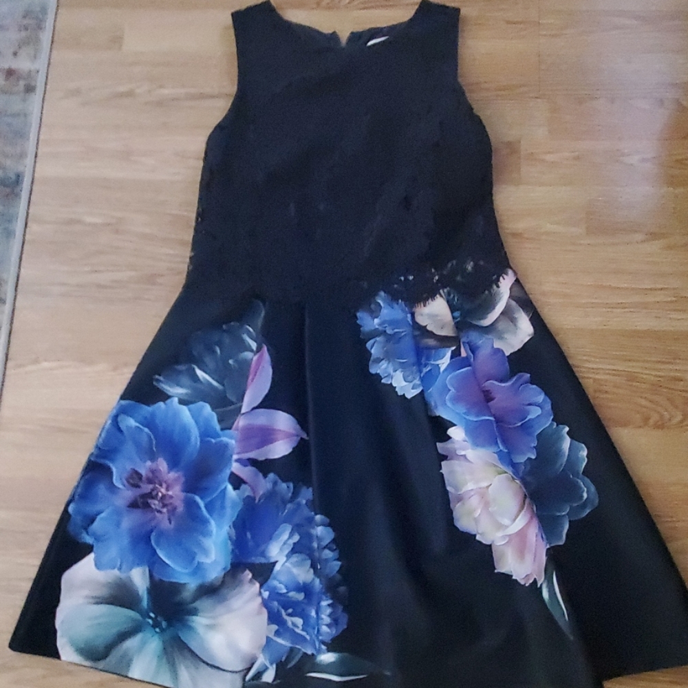Oasis dress
